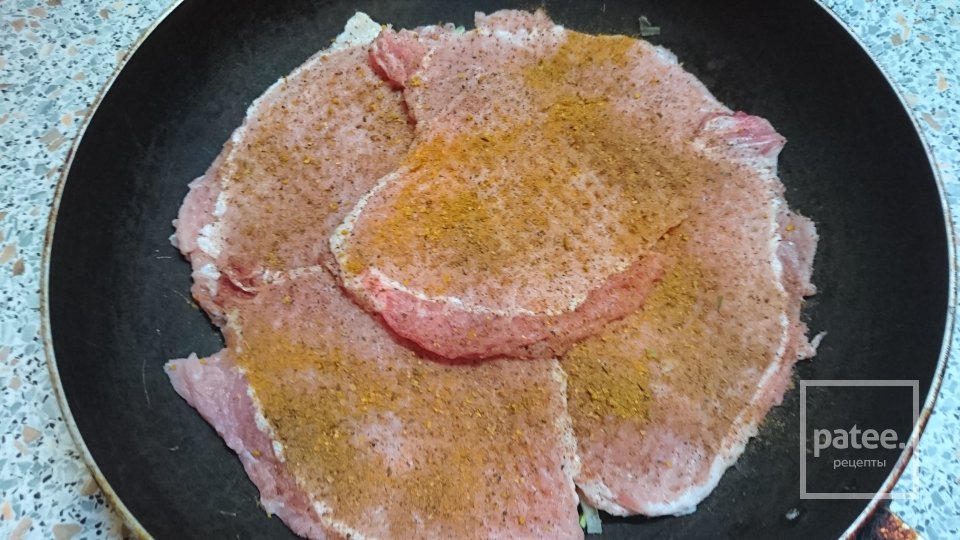 Медальоны из свинины запеченные в вине - Шаг 2