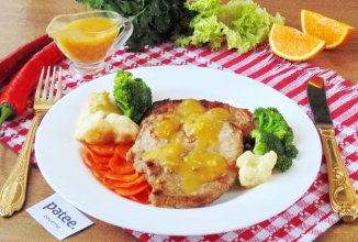 Отбивные из свинины с апельсиновым соусом