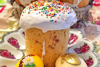 Медовый пасхальный кулич