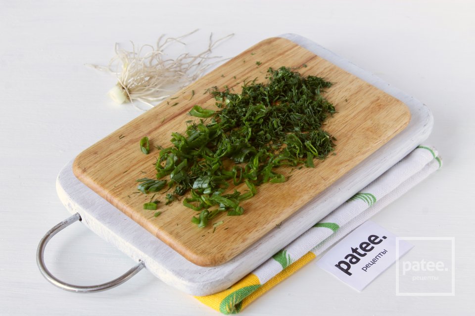 Куриные котлеты с молодой капустой - Шаг 4