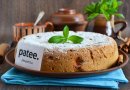 Нежный пирог с яблоками в мультиварке