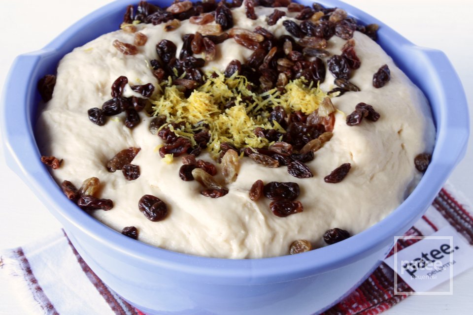 Пасхальный кулич с изюмом и цедрой - Шаг 14