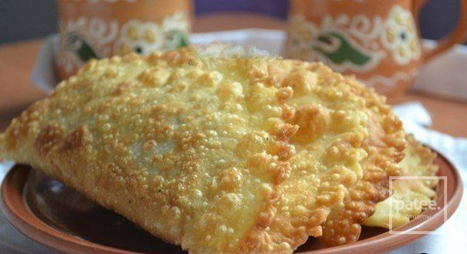 ЧЕБУРЕКИ НА ЗАВАРНОМ ТЕСТЕ - Шаг 1