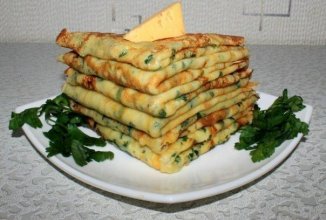 Cырные блинчики с петрушкой