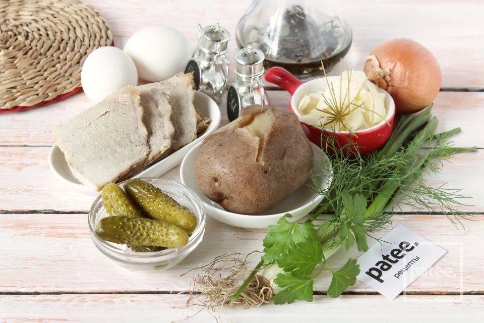 Картофельный салат с бужениной - Шаг 1