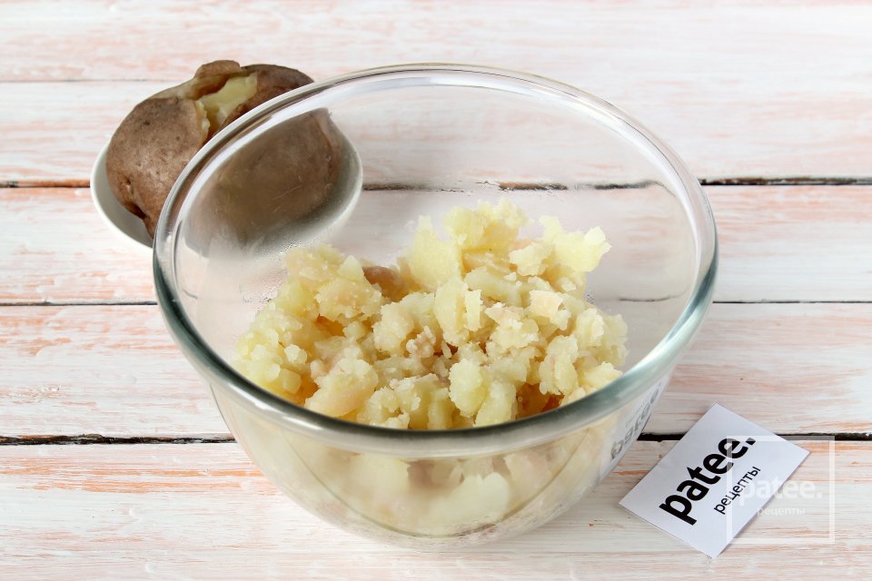Картофельный салат с бужениной - Шаг 2
