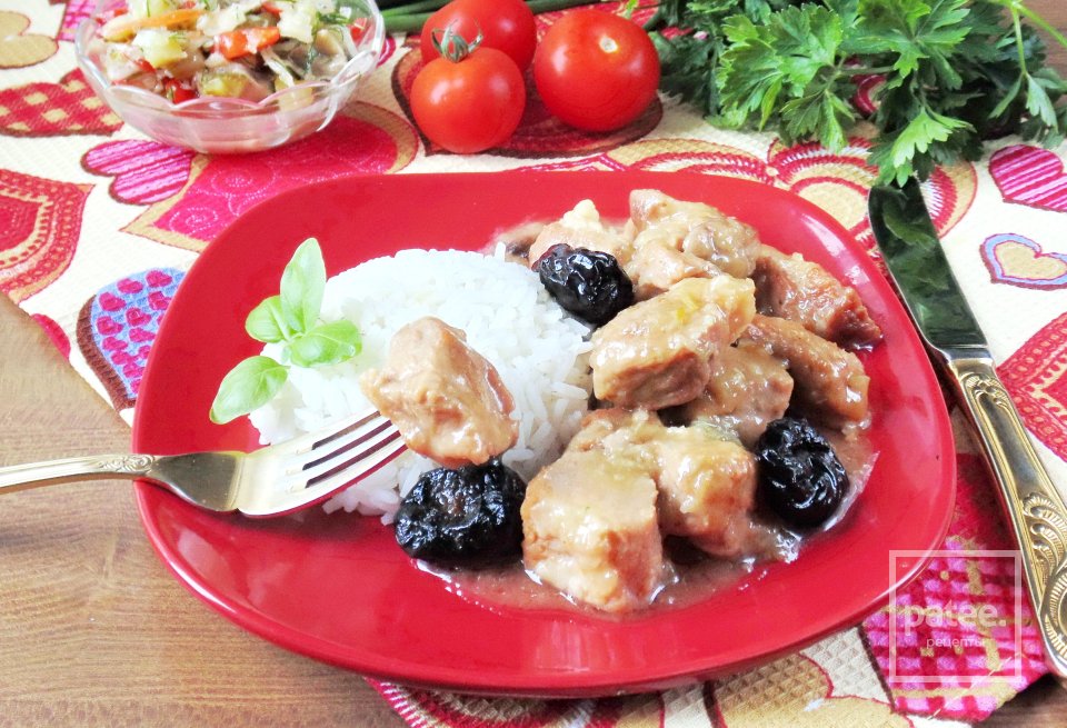 Свинина с черносливом в пиве - Шаг 14