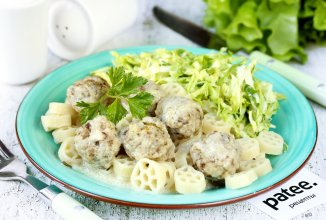 Фрикадельки из говядины с кускусом