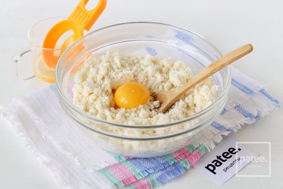 Ленивые вареники в сладкой крошке - Шаг 5