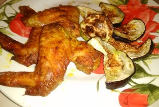 Крылья с овощами в аэрогриле !