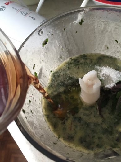 Мятный соус для салатов - Шаг 1