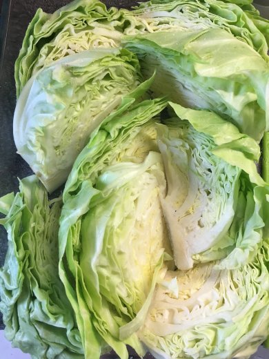 Запечённая "Праздничная "капуста с сыром и томатом - Шаг 1