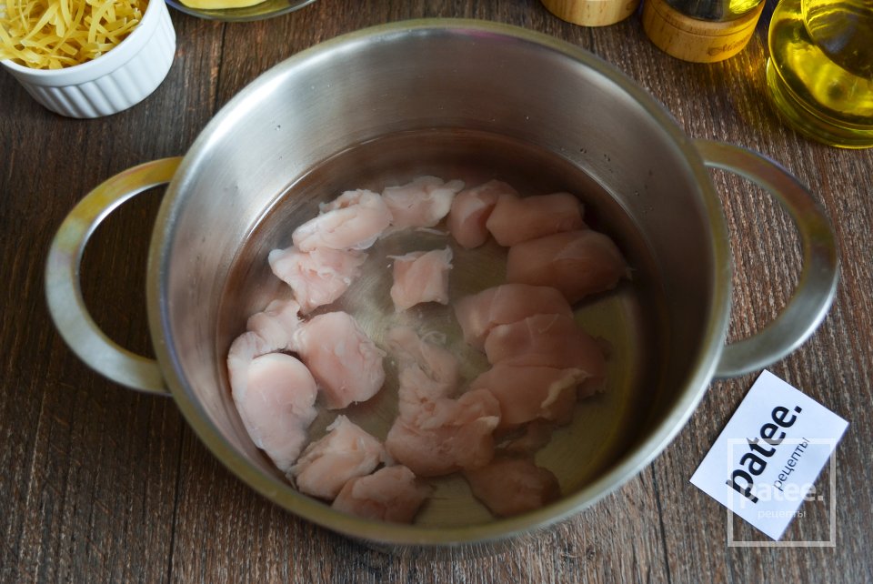 Легкий куриный суп с лапшой - Шаг 3