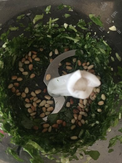 Соус "Песто" , классический итальянский рецепт - Шаг 2