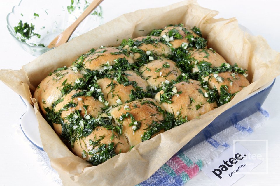 Пампушки с чесноком и зеленью - Шаг 15