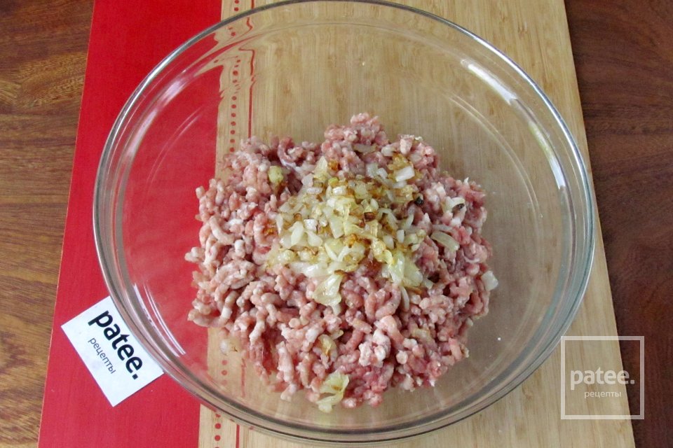 Рулетики из молодой капусты с фаршем в мультиварке - Шаг 3