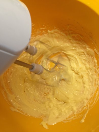 Ягодные маффины с посыпкой - Шаг 3