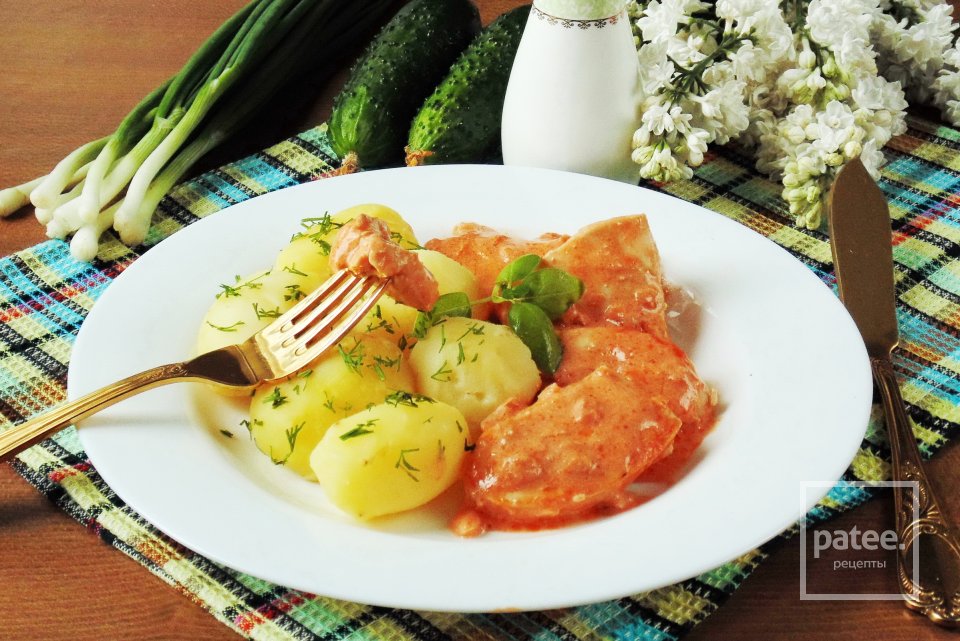 Куриная грудка в сырном соусе с молодым картофелем - Шаг 17