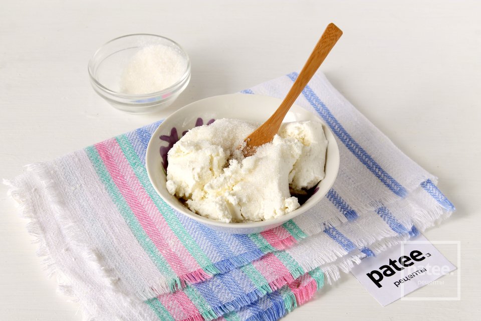 Вареники с творогом и малиной - Шаг 8