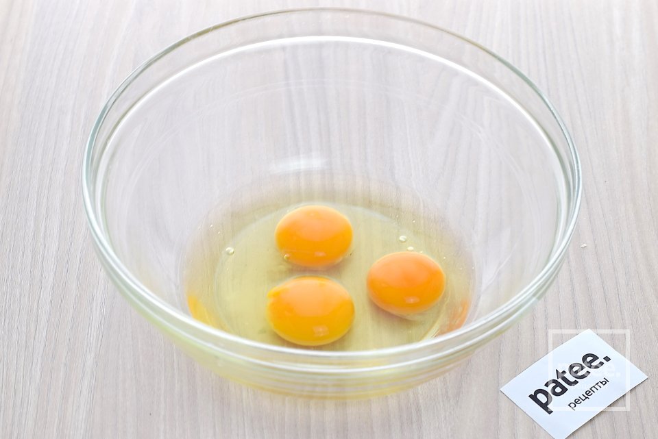 Капустный заливной пирог на майонезе - Шаг 8