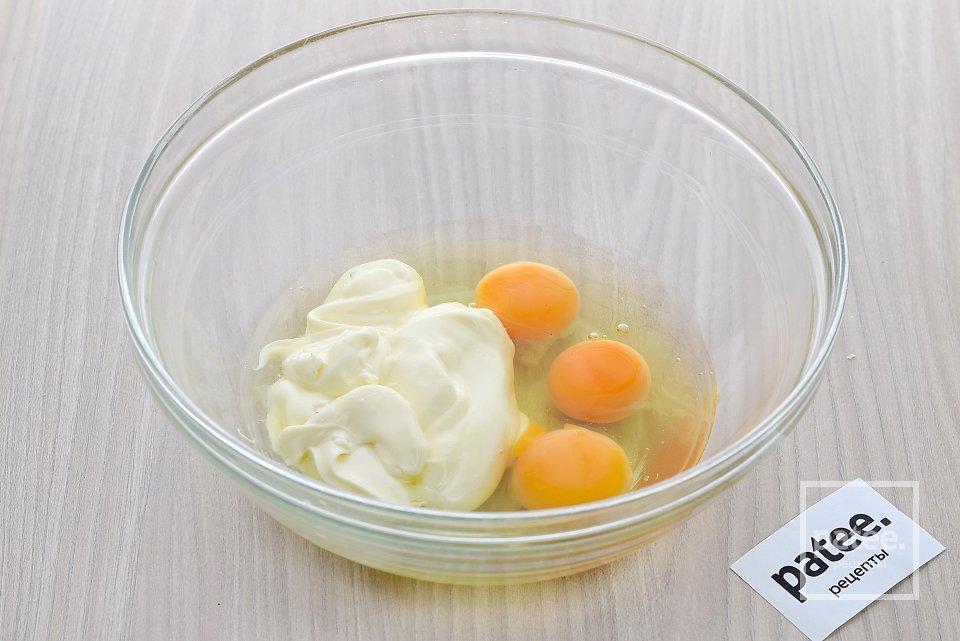 Капустный заливной пирог на майонезе - Шаг 9