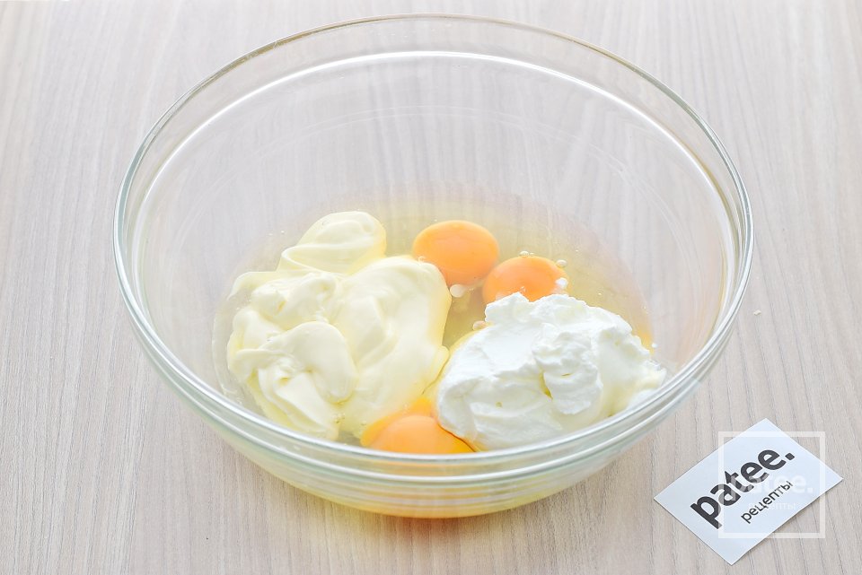 Капустный заливной пирог на майонезе - Шаг 10