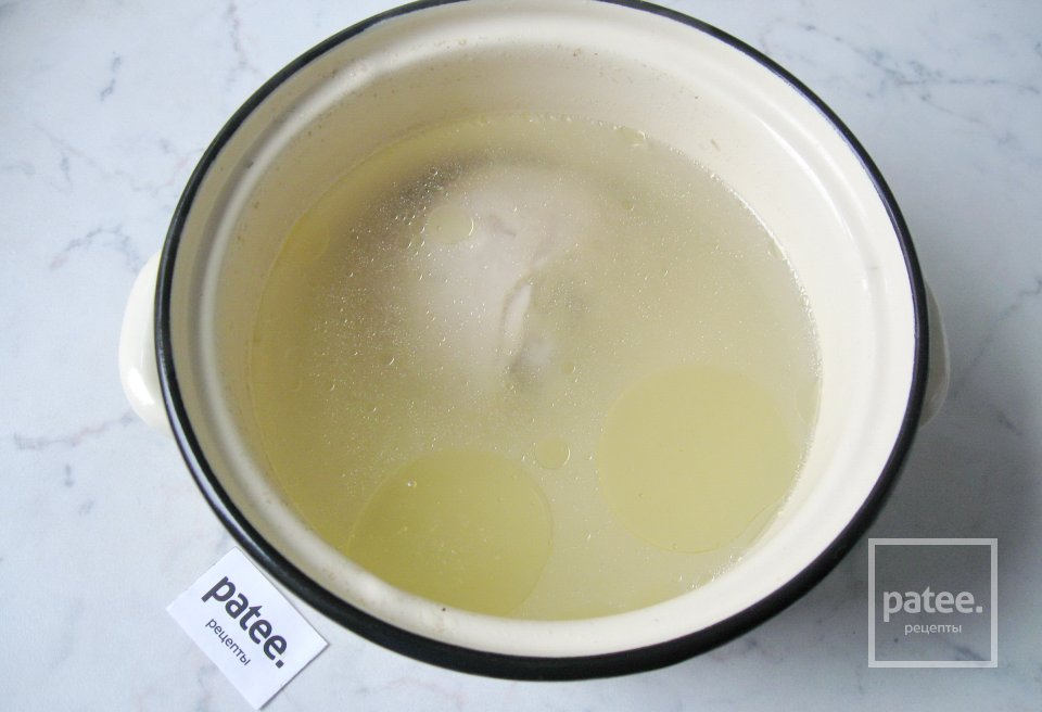 Солянка мясная с грибами и капустой - Шаг 3