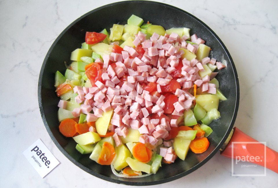 Кабачки с картофелем и ветчиной в сметане - Шаг 7