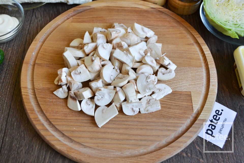 Рулет из лаваша с шампиньонами и сыром - Шаг 3