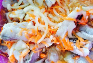 Маринованный толстолобик ( пальчики оближешь )