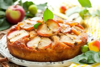 Диетическая шарлотка