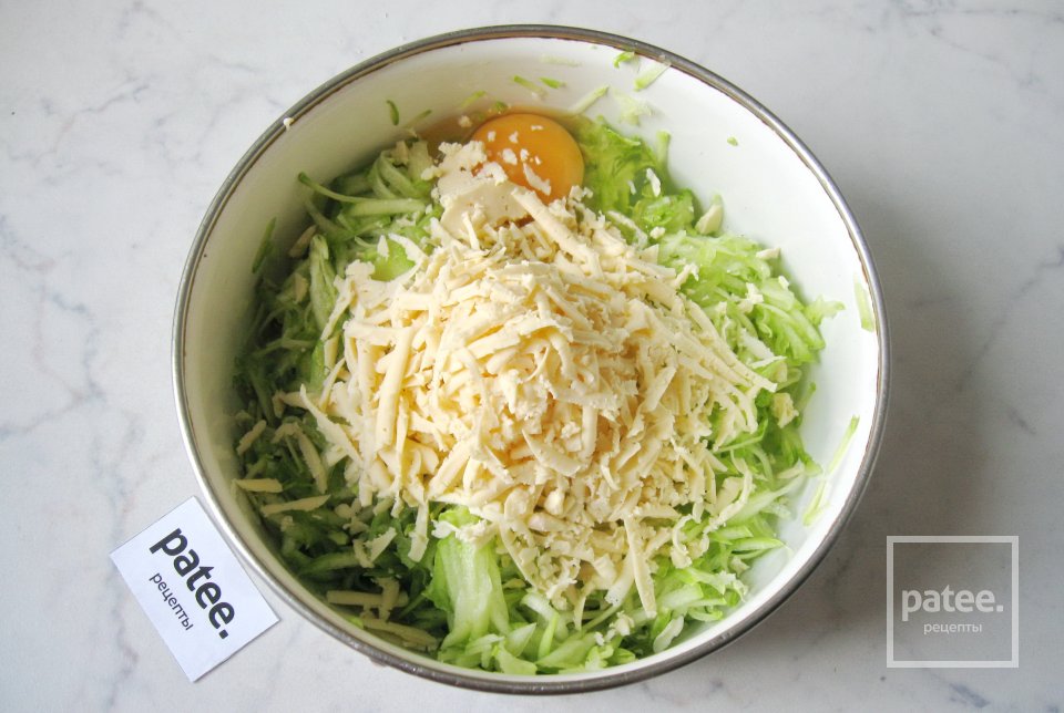 Кабачковые оладьи с брокколи и сыром - Шаг 5