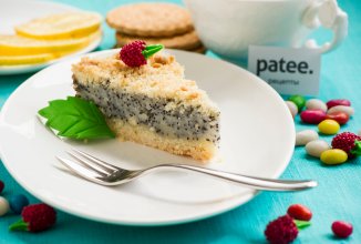 Пирог с маком, творогом и манной крупой