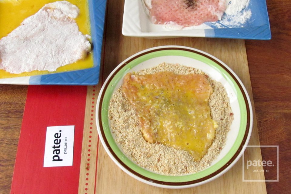 Отбивные в арахисовой панировке - Шаг 14