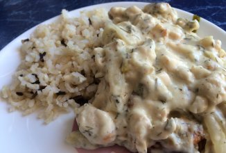 Куриное филе в сметане