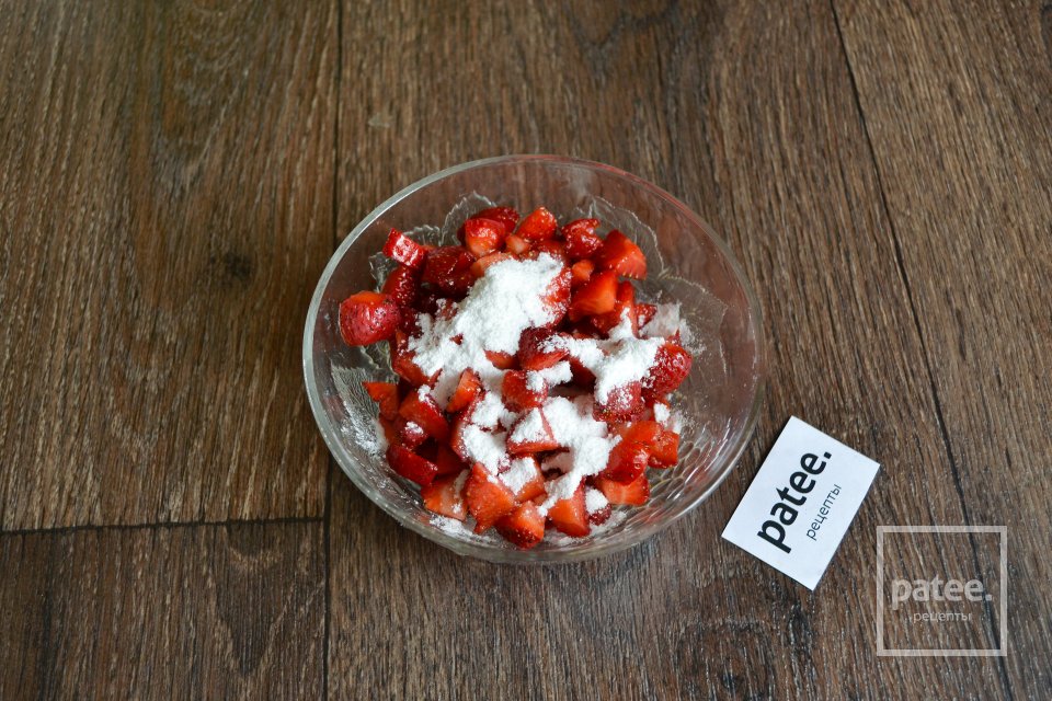 Панна-котта с клубникой - Шаг 10