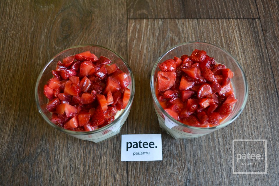 Панна-котта с клубникой - Шаг 11