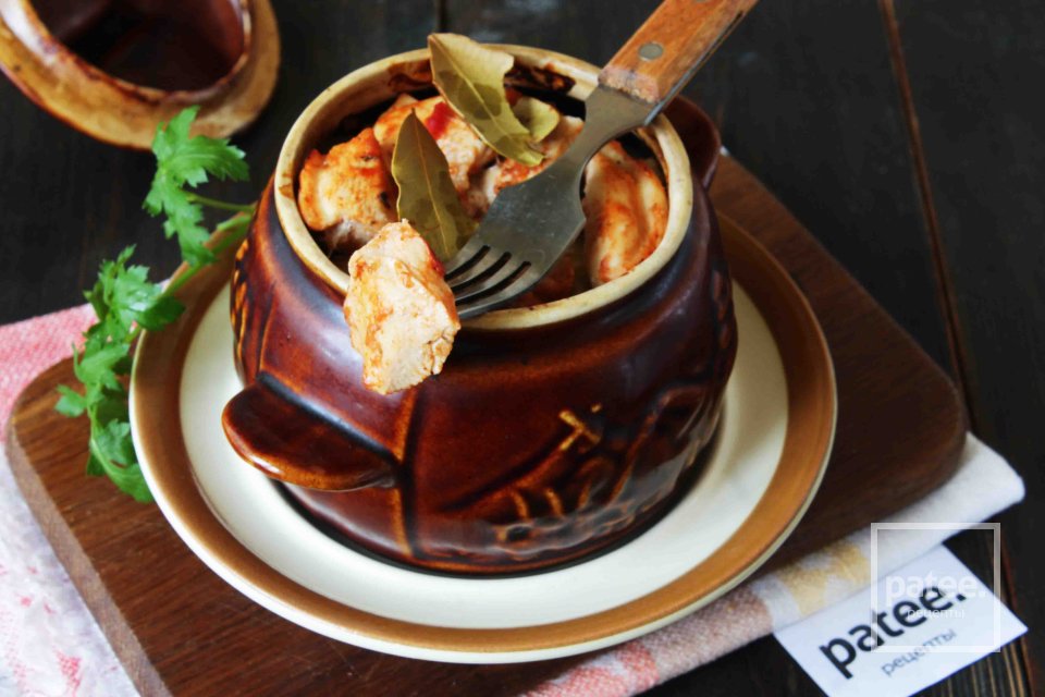 Куриная грудка с картофелем в горшочке - Шаг 13