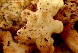 Сырные крекеры