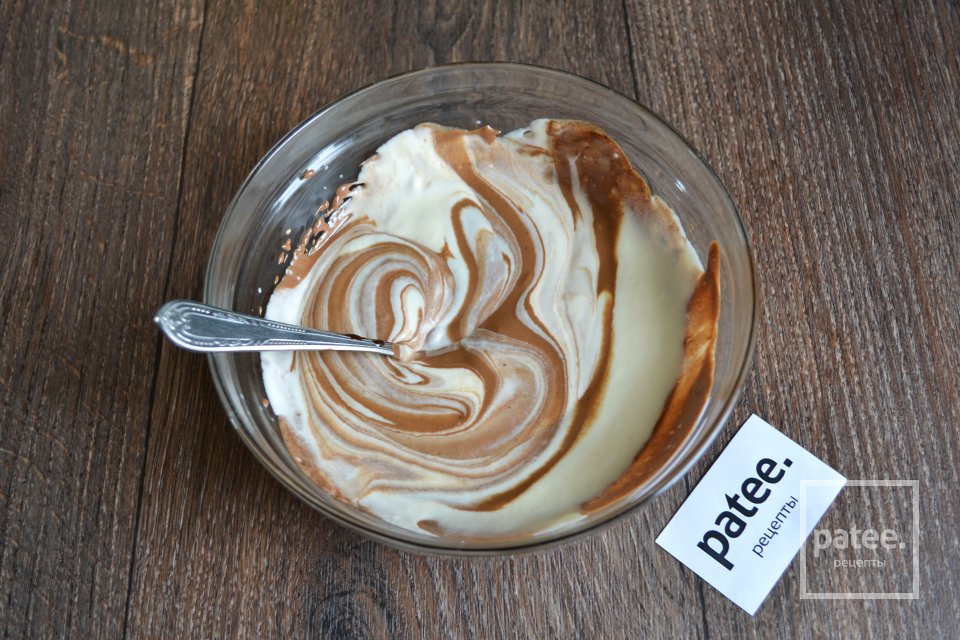 Десерт из печенья с шоколадным кремом и миндалем - Шаг 8