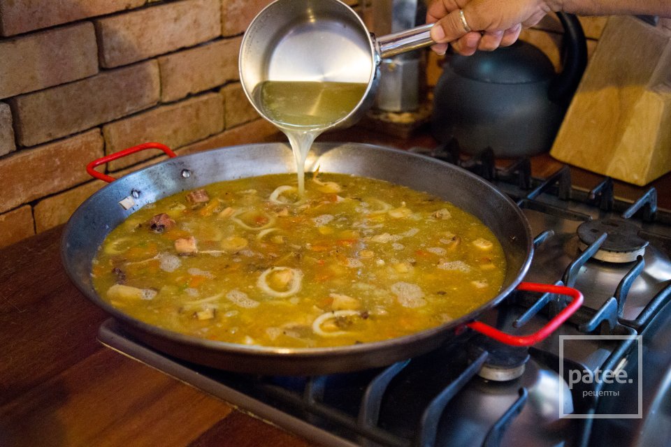 Паэлья с лобстерами и морепродуктами - Шаг 10