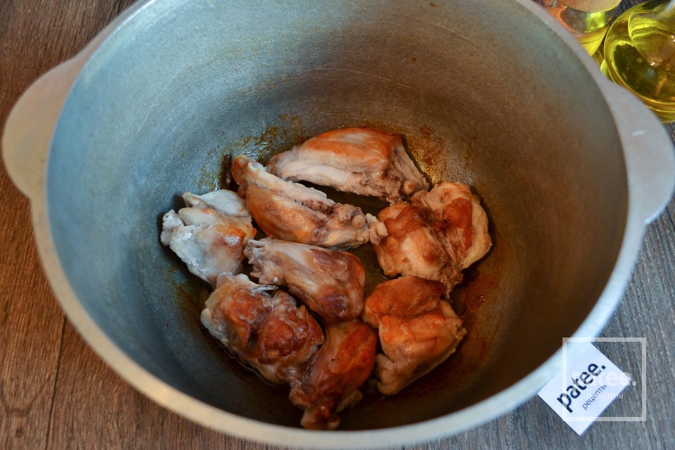 Кролик тушеный с картофелем и болгарским перцем - Шаг 3