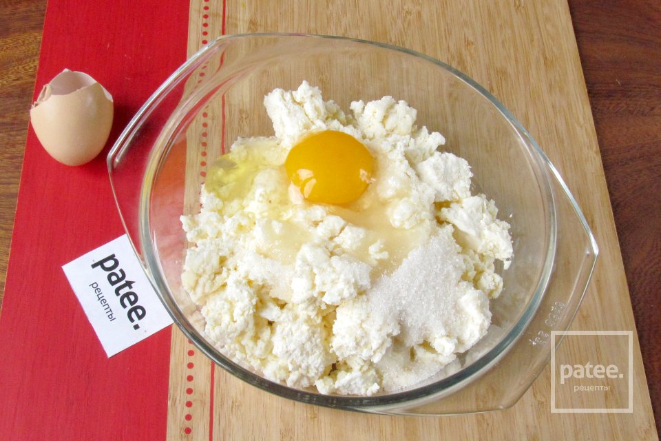 Сырники с цукатами - Шаг 5