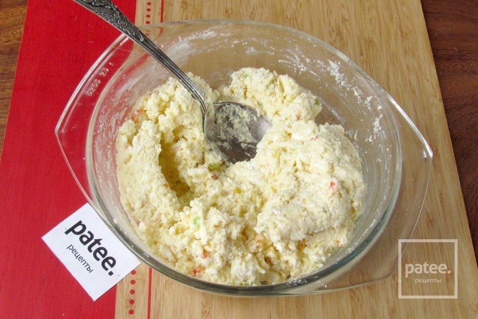 Сырники с цукатами - Шаг 8