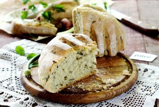 Пшеничный хлеб со шпинатом