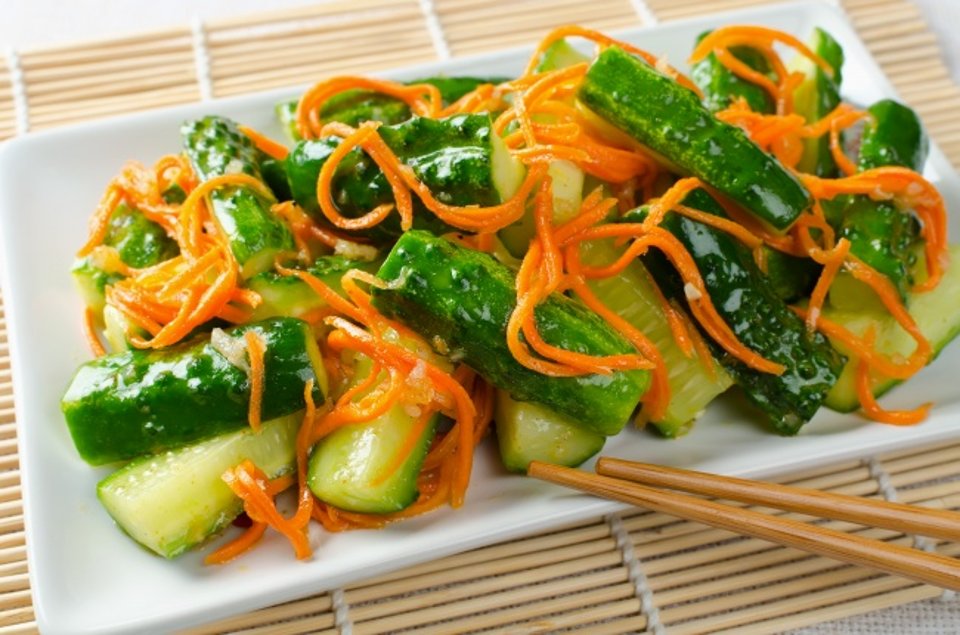 Острый салат из моркови с имбирем и чесноком для укрепления иммунитета
