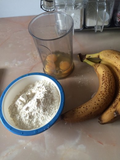 Пирог с бананом. - Шаг 1