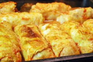 Печеные голубцы.