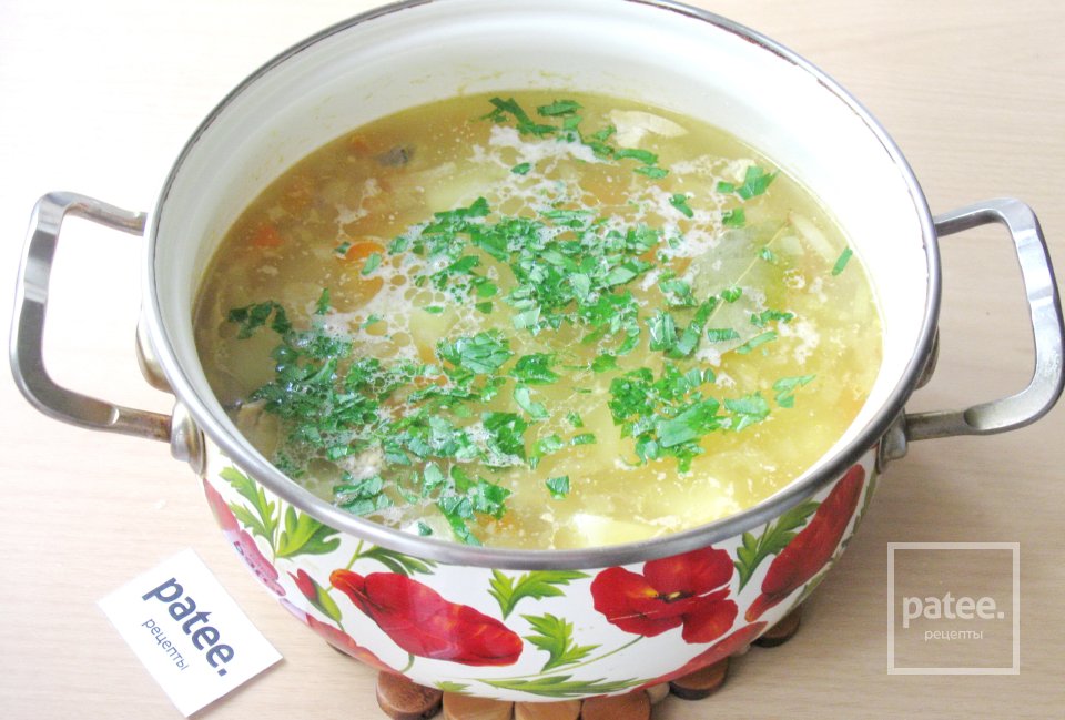 Суп с консервированной горбушей - Шаг 12