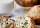 Закусочные маффины с фетой и зеленью.